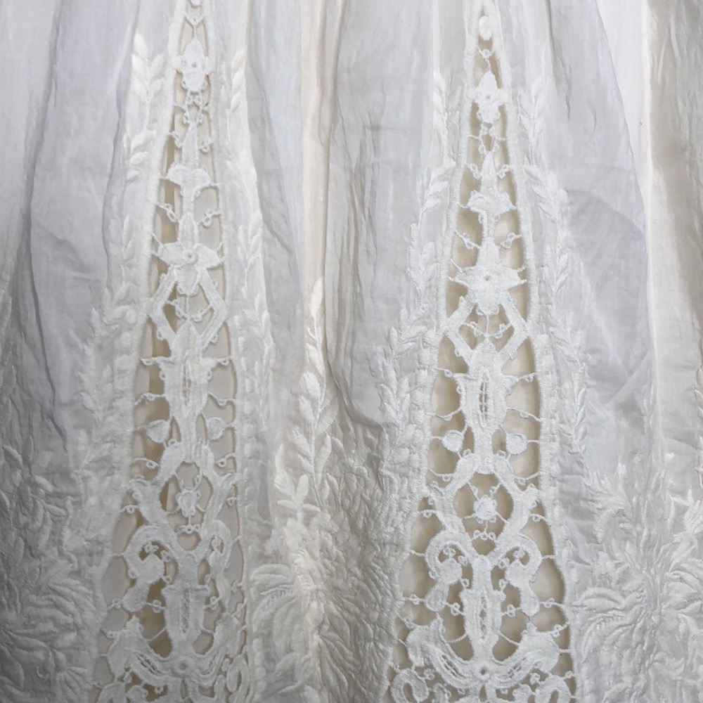 Sundance ivory short sleeve top. Medium - Picture 3 of 11